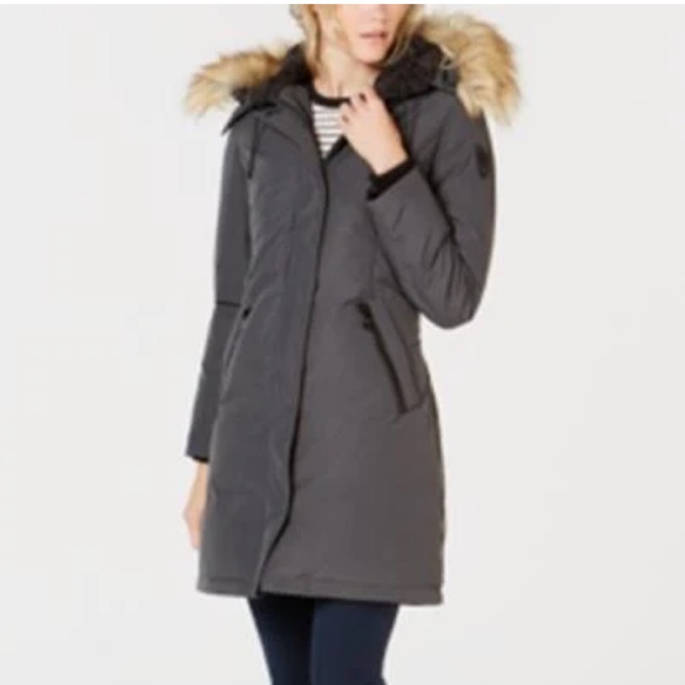 Vince Camuto hooded Faux Fur Parka size M Gray